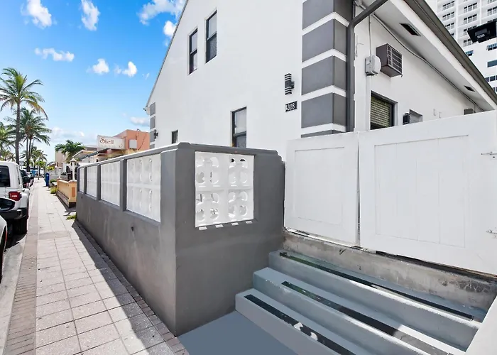 Boutique Loft Unit 2